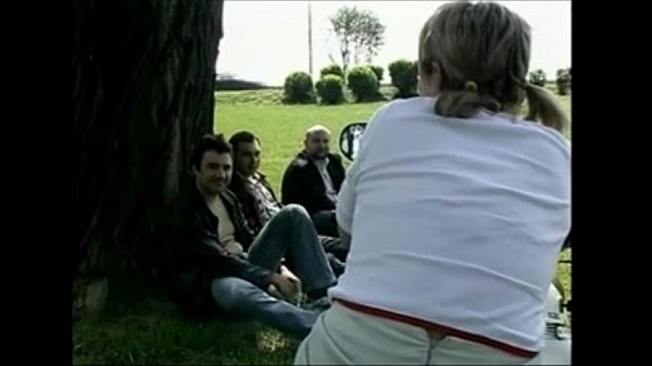 Italian mature groupsex threesome scene