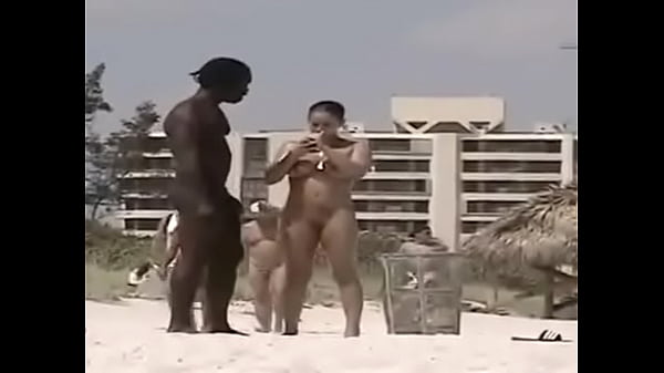 Nissi group beach sex scene