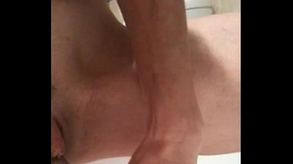 Mother and daughter piss in spain scene