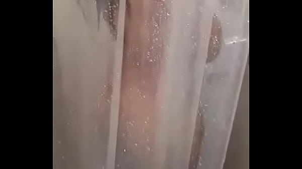 Real mom son under shower scene