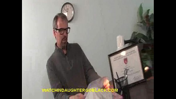 Mother watching daughter and dad sex scene